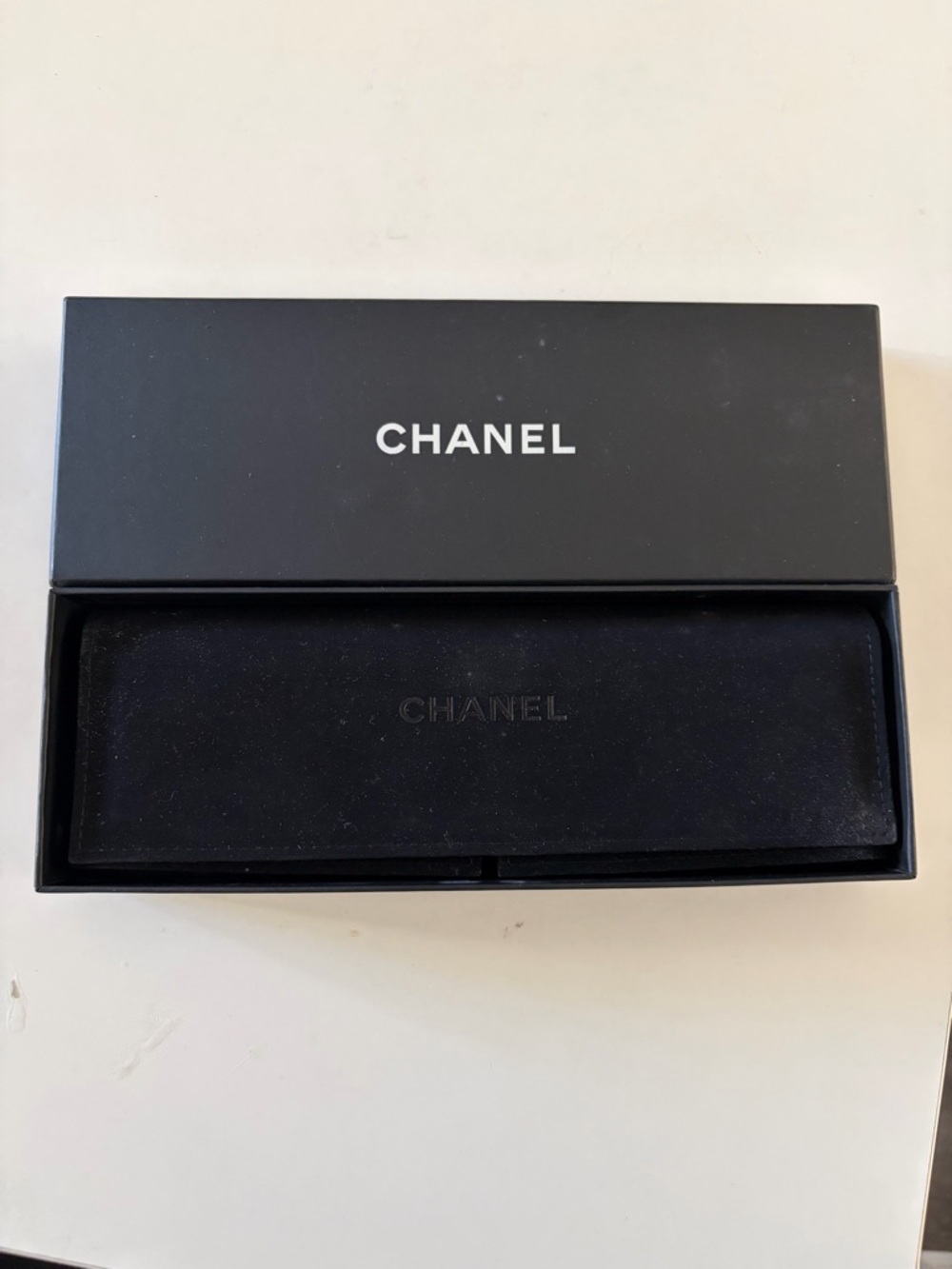 CHANEL Pearl Bracelet with Pave Double C Charm - White and Silver image 6